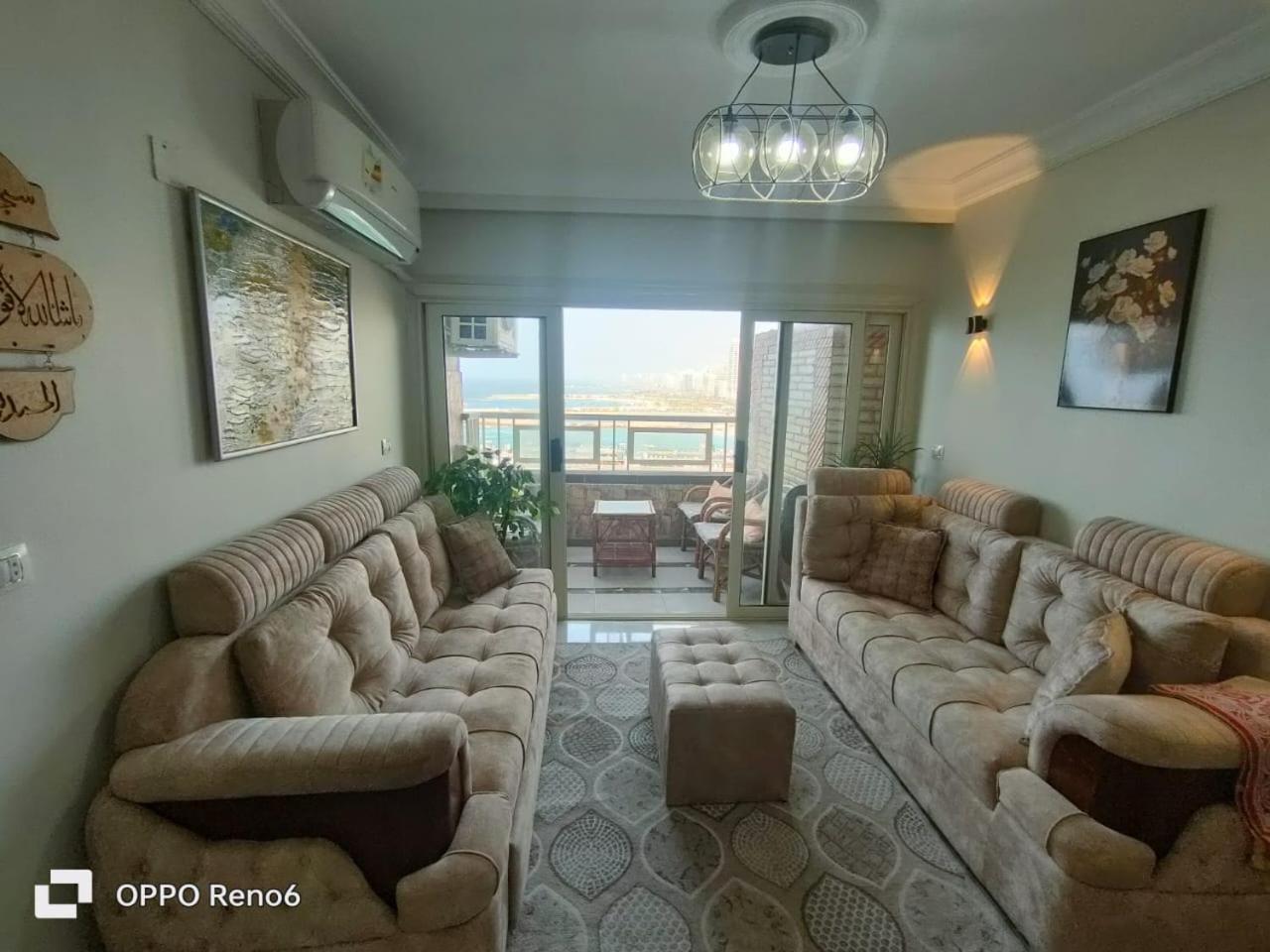 Charming Seaview In Gleem G10 Apartmán *